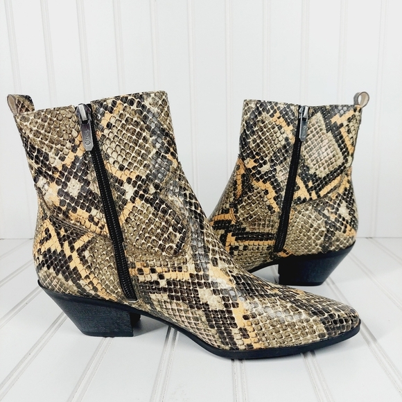 NEW Circus by Sam Edelman Garth Faux-Leather Western Ankle Booties C432 - Picture 8 of 16